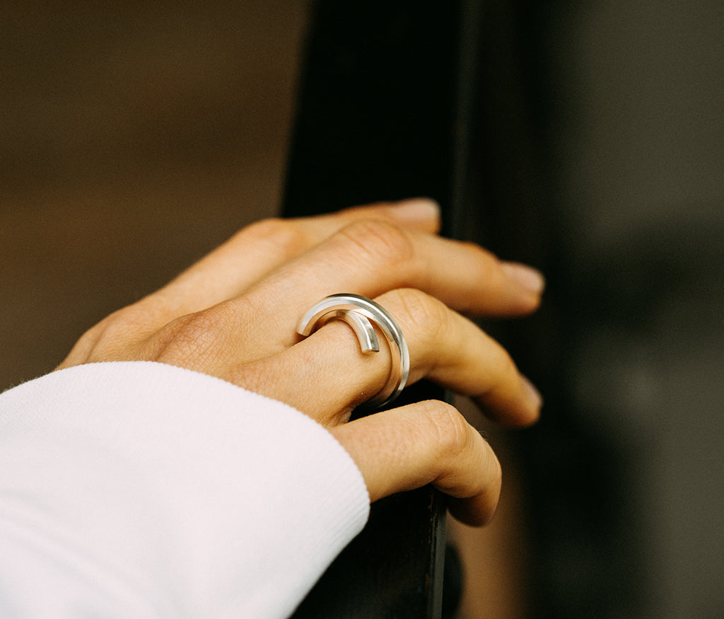 ring embrace fine
