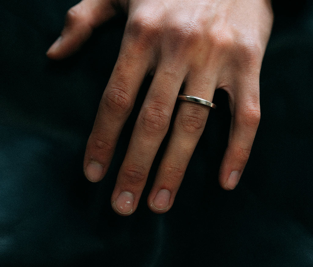 twisted ring