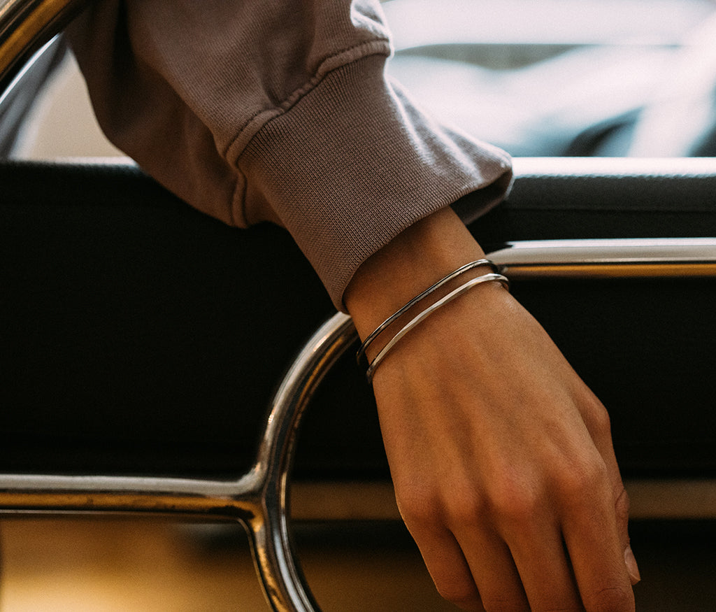 bracelet crossover