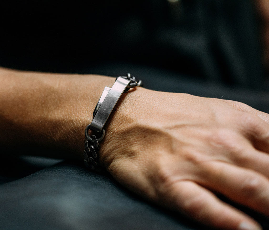 bracelet folded closure