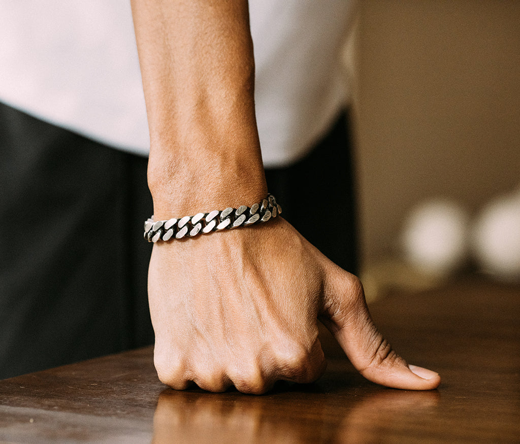 bracelet curb chain essence