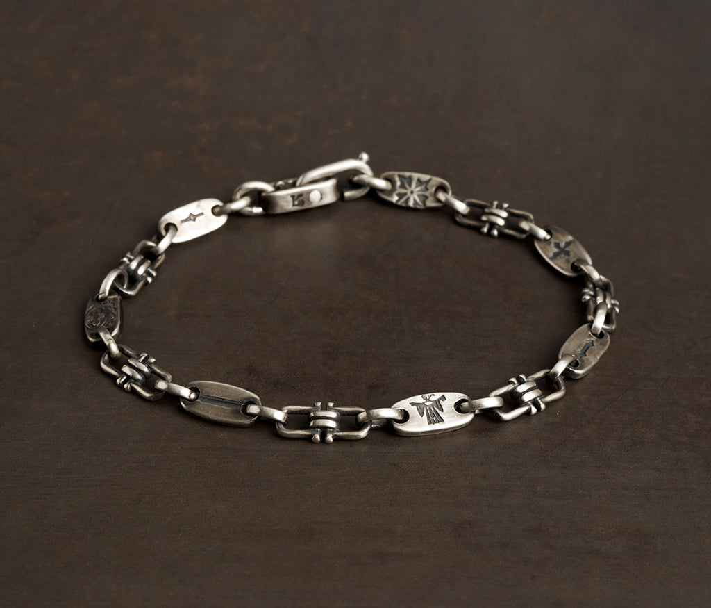bracelet signs