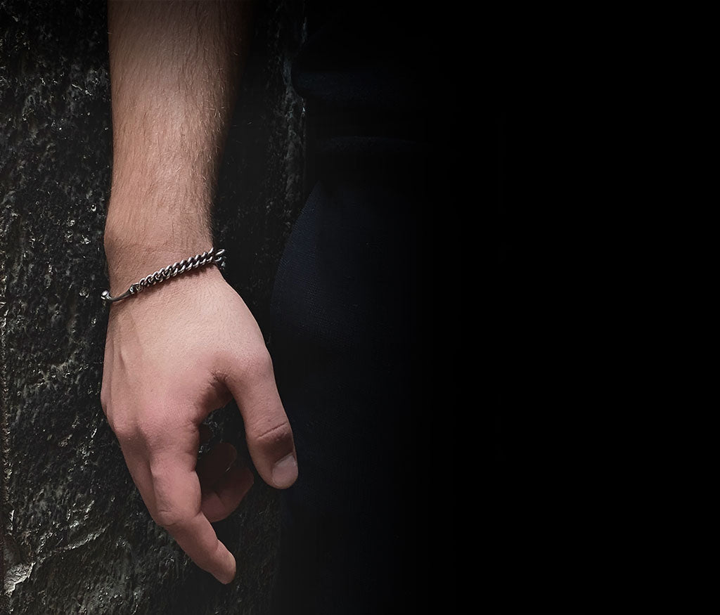 bracelet fine skull