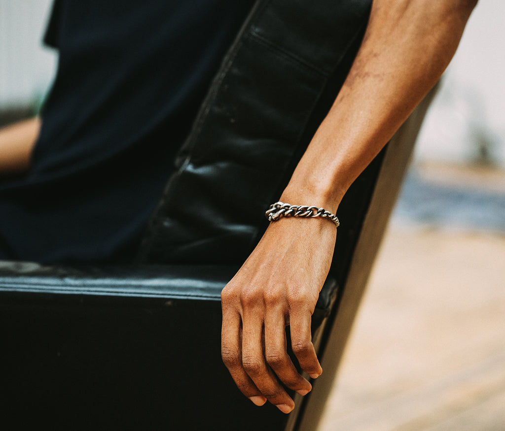 bracelet bones