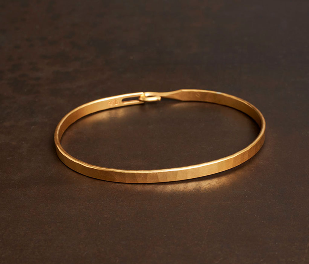 bangle hook band gold