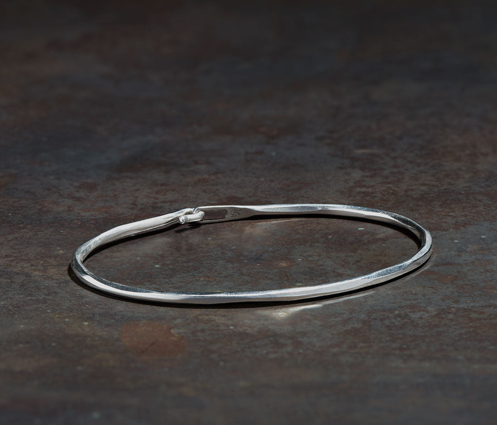 bangle hook hammered
