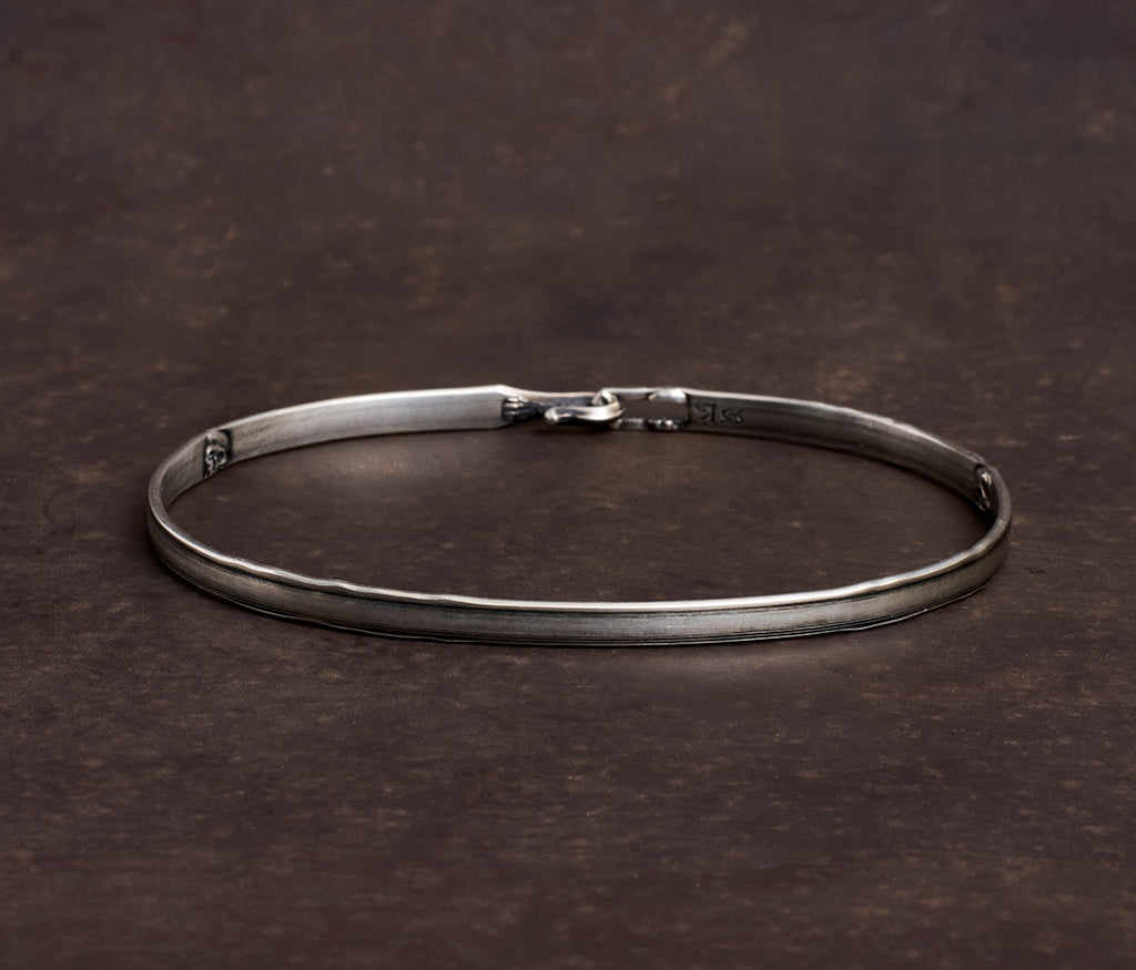 bangle hook skull