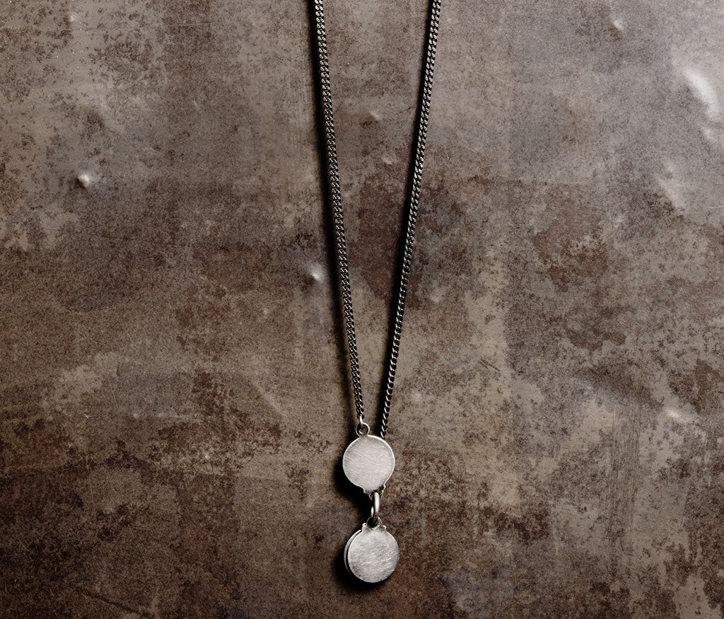 necklace hidden plate
