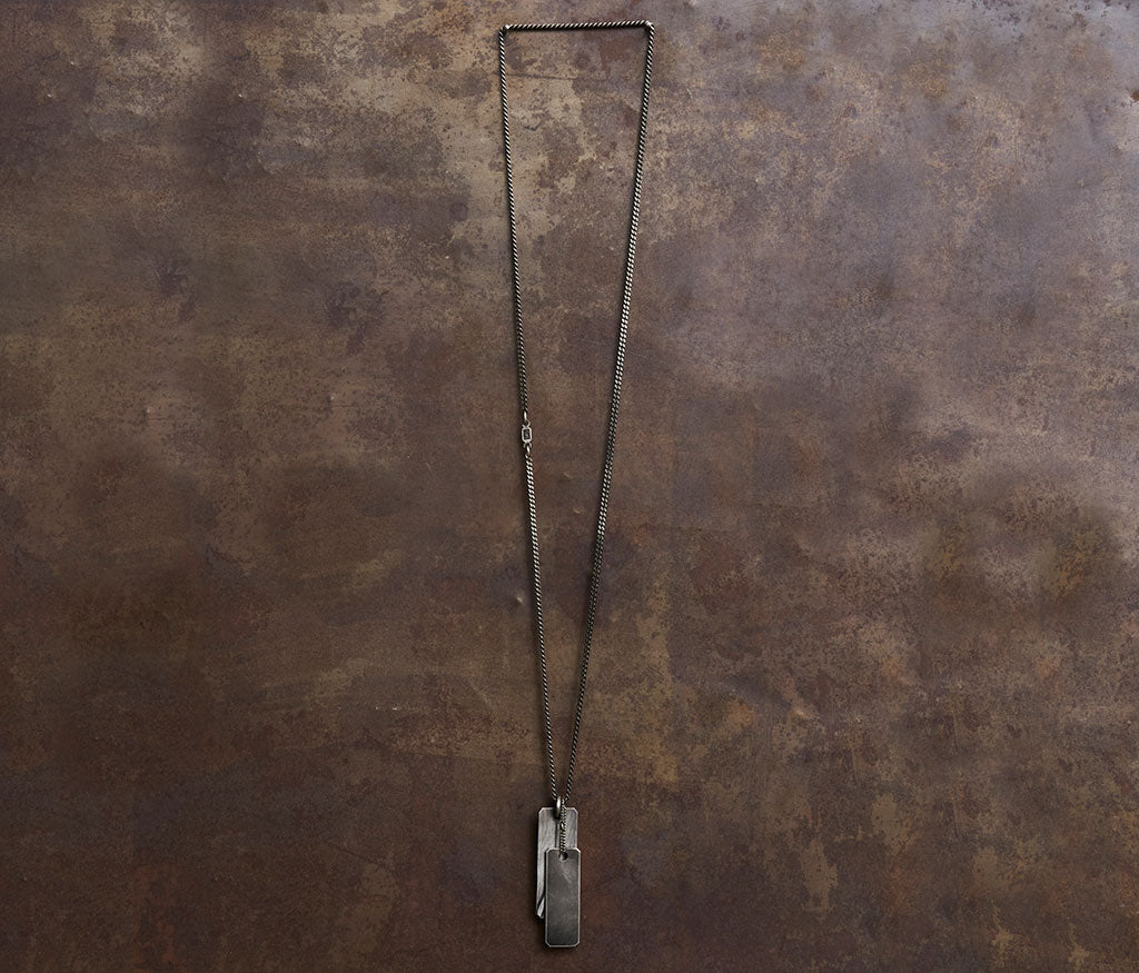 necklace traces