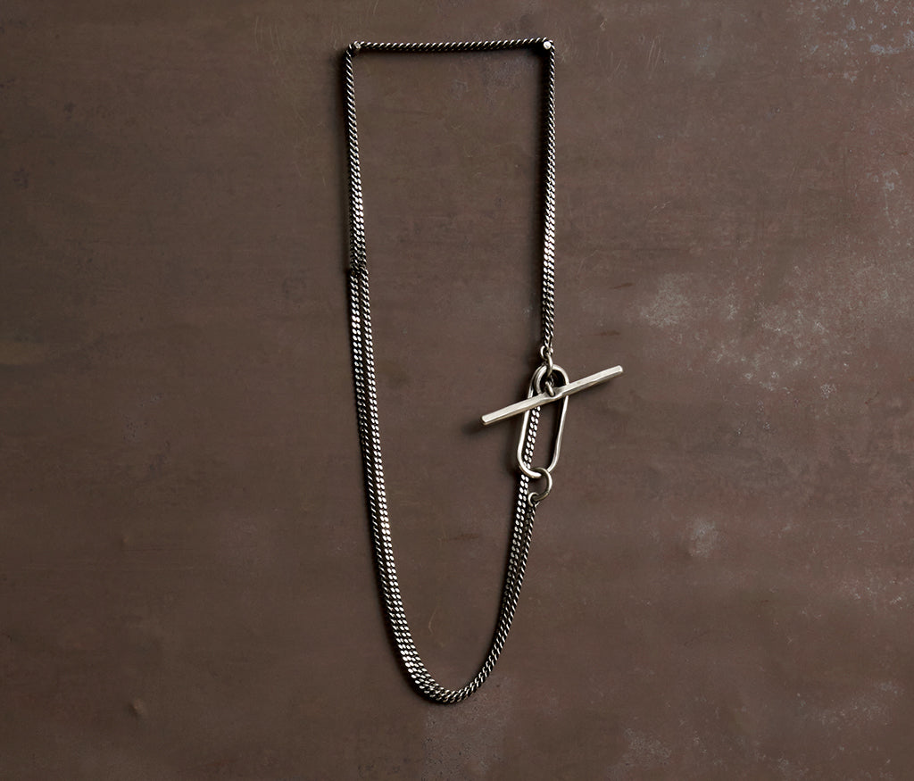 necklace curl