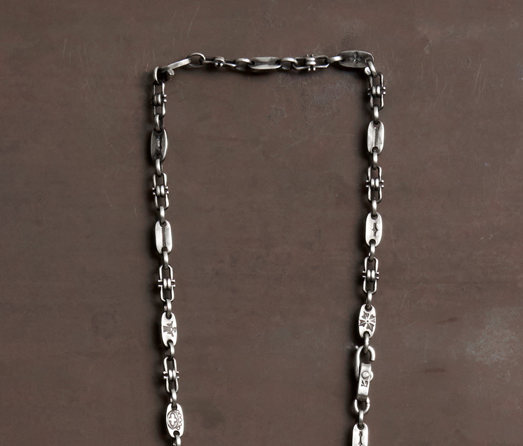 necklace signs
