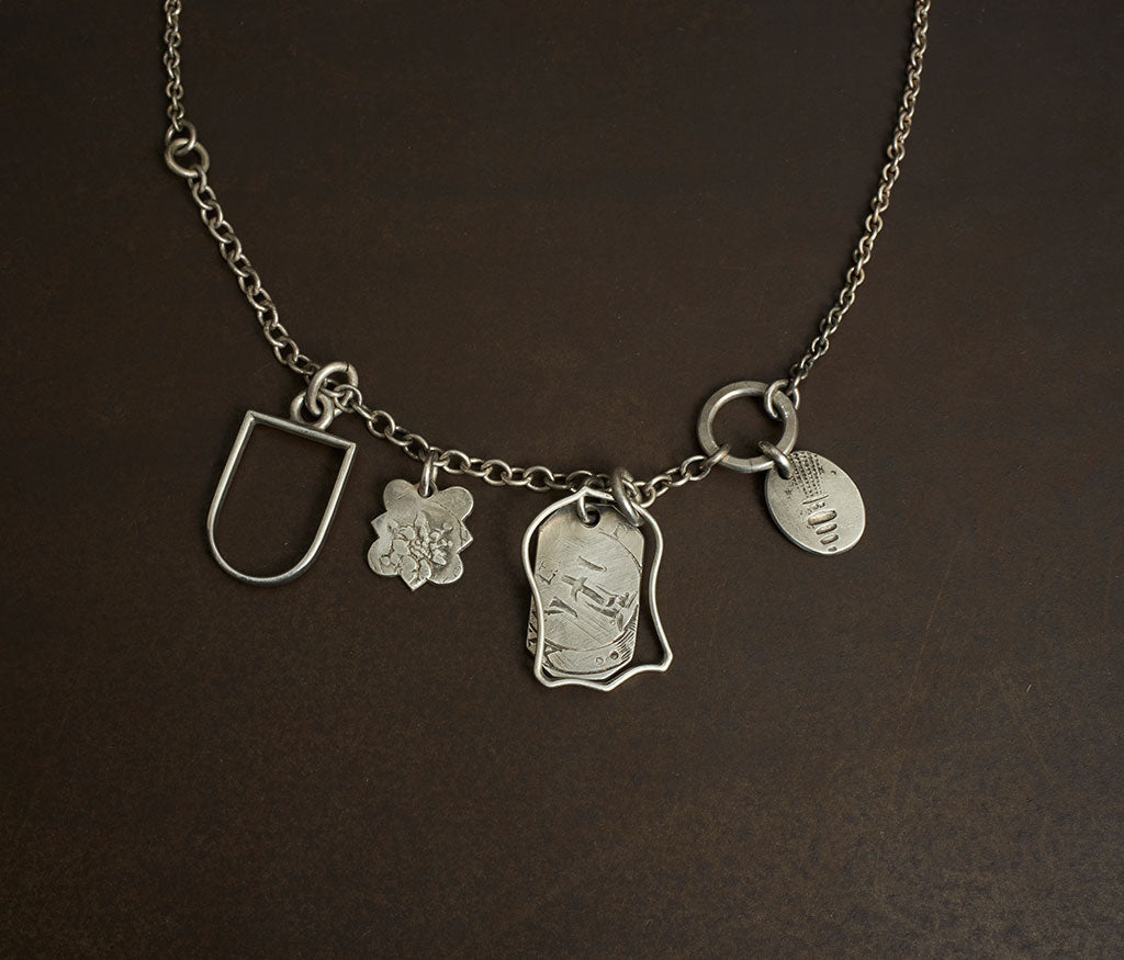 necklace memories