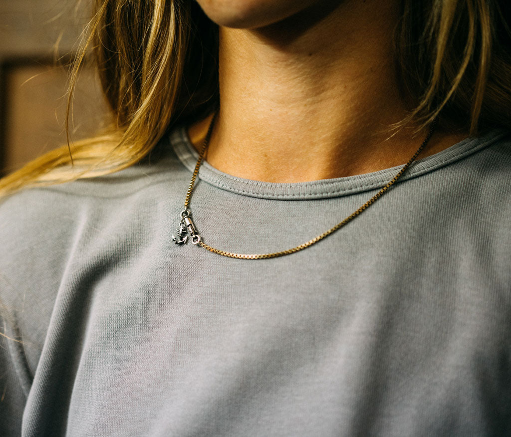 necklace symbol anchor silvergold