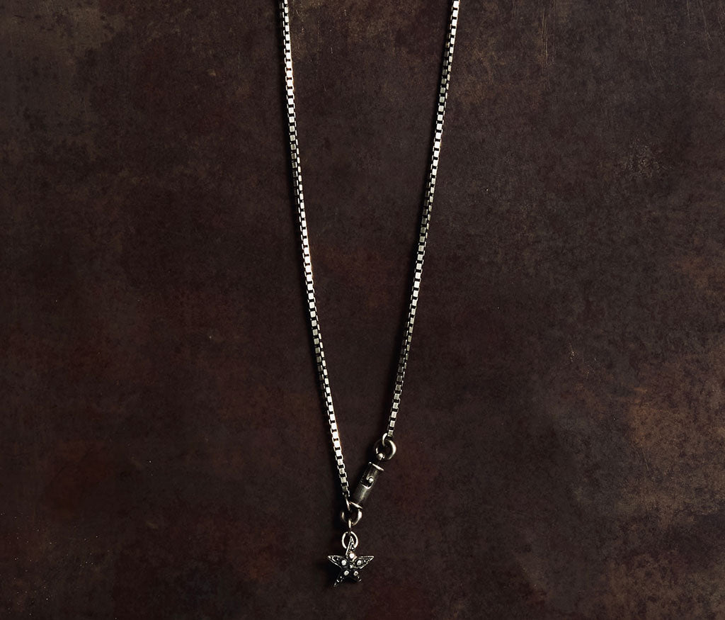 necklace symbol star