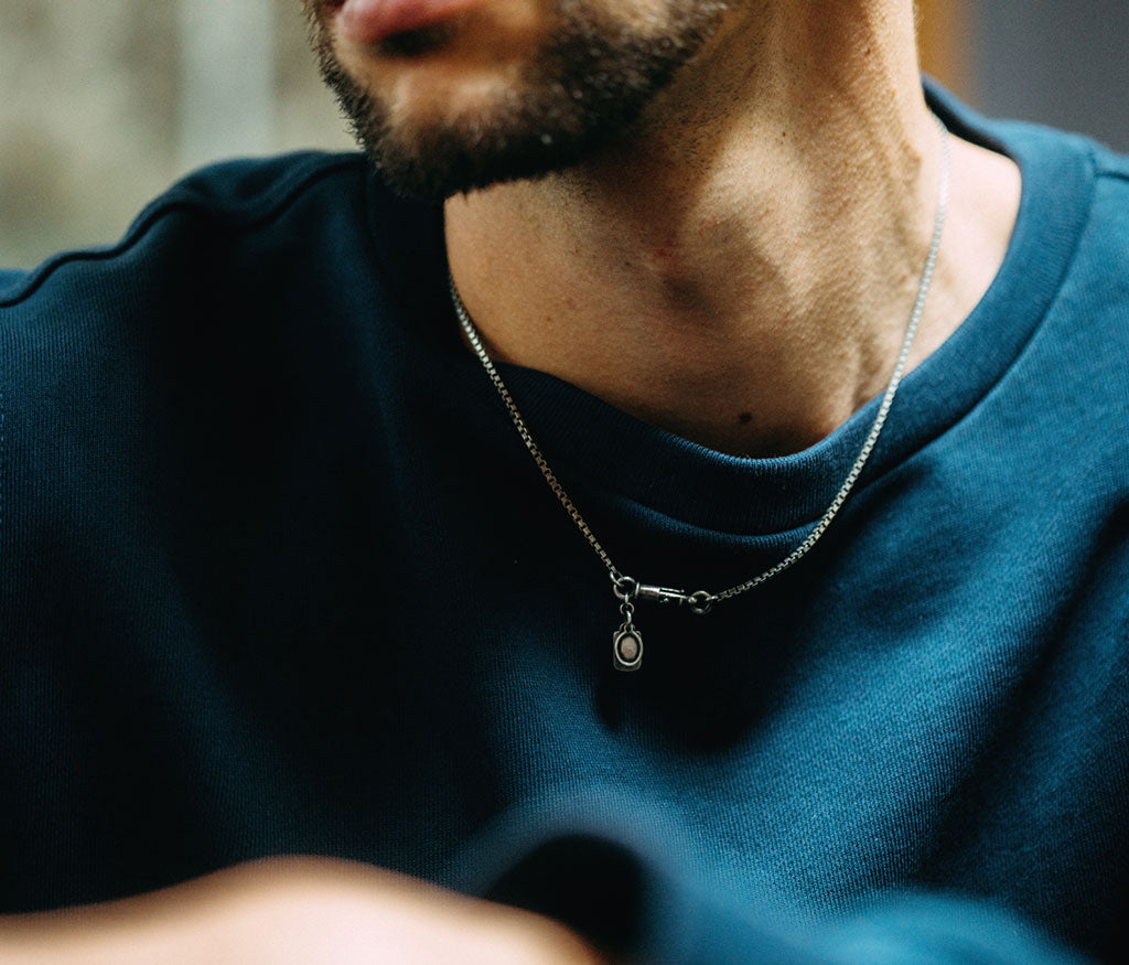 necklace symbol two tags