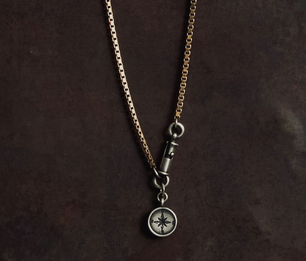 necklace symbol windrose silvergold