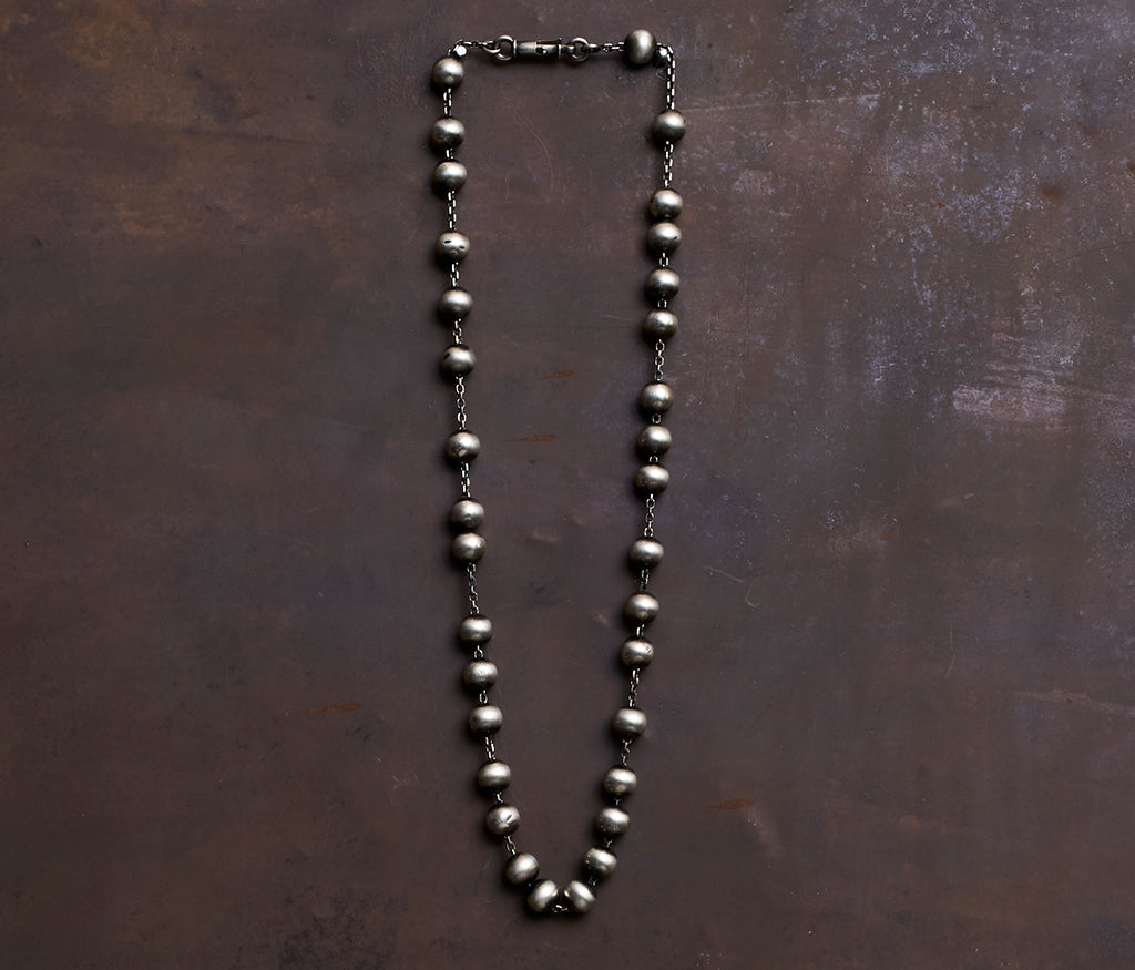 necklace pearls