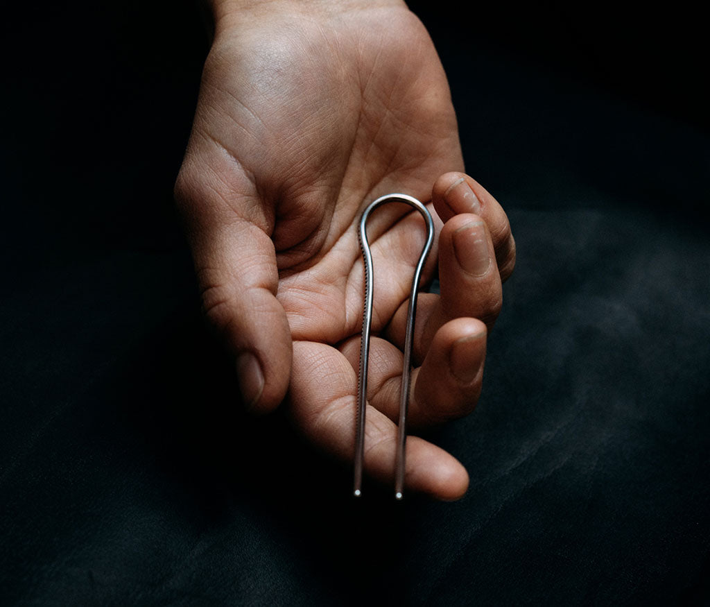 hair pin #3 scales