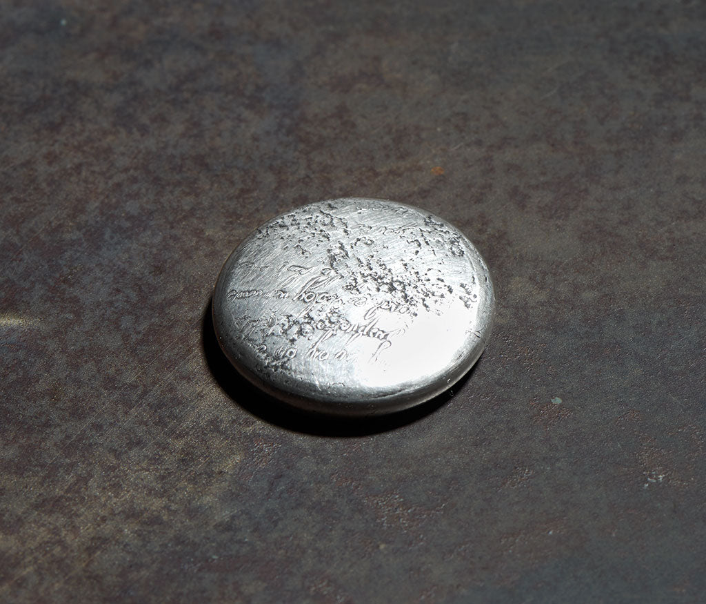 badge lyric traces