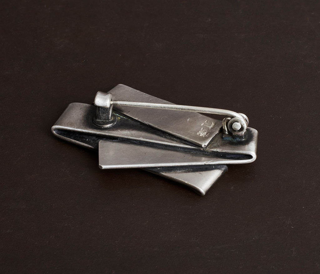 badge folded