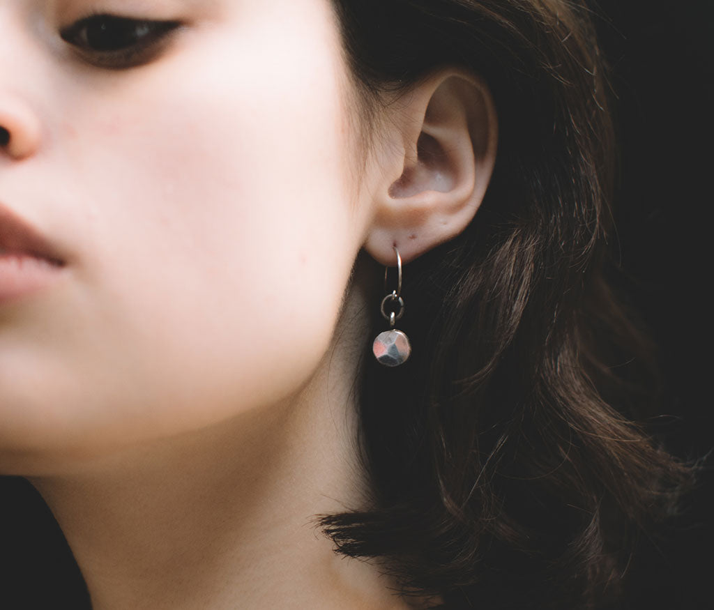 earrings pendant hammered