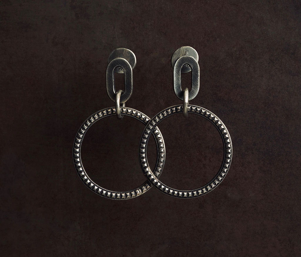 earrings ring trace
