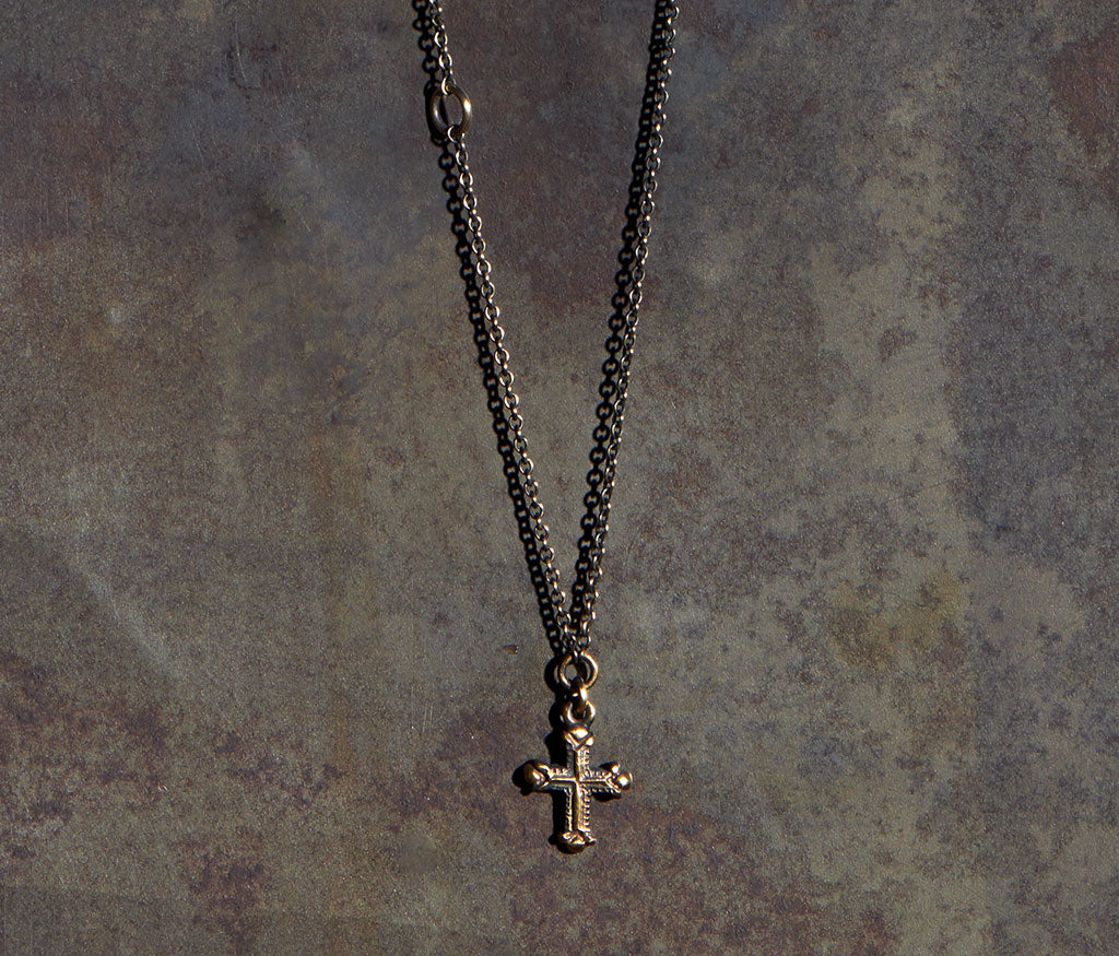 chain mini cross gold