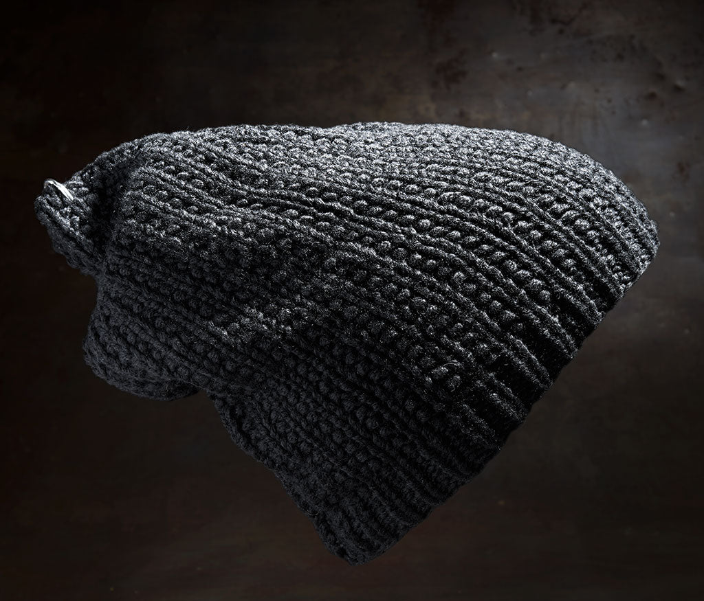 cap field - ring hammered black