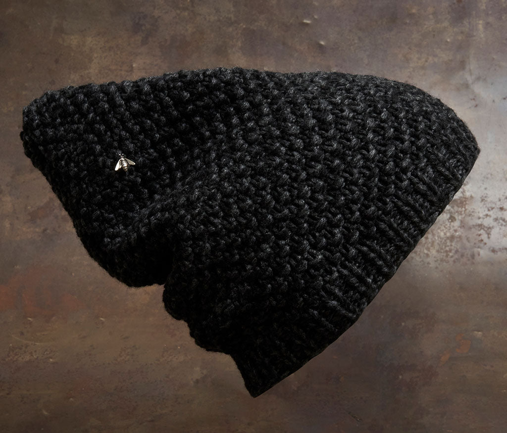 cap moss - bee mel.slate