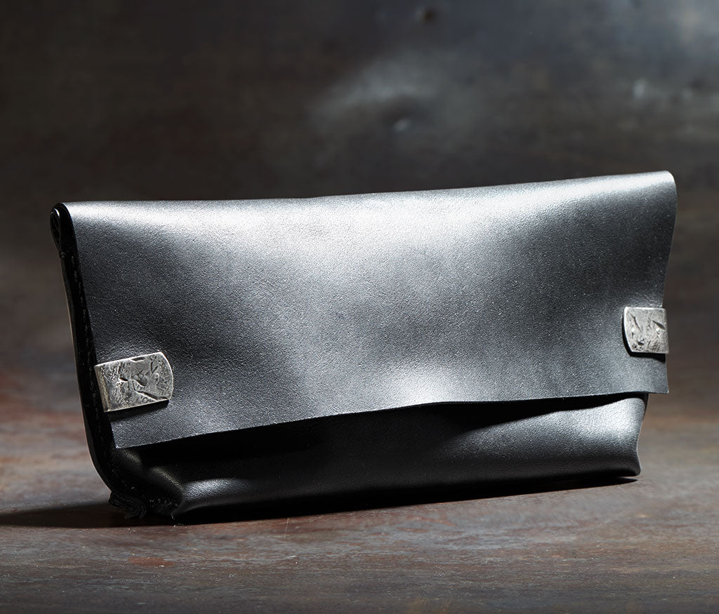 pouch tool traces