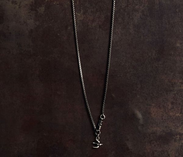 necklace symbol swallow