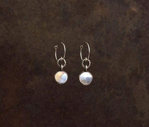 earrings pendant hammered