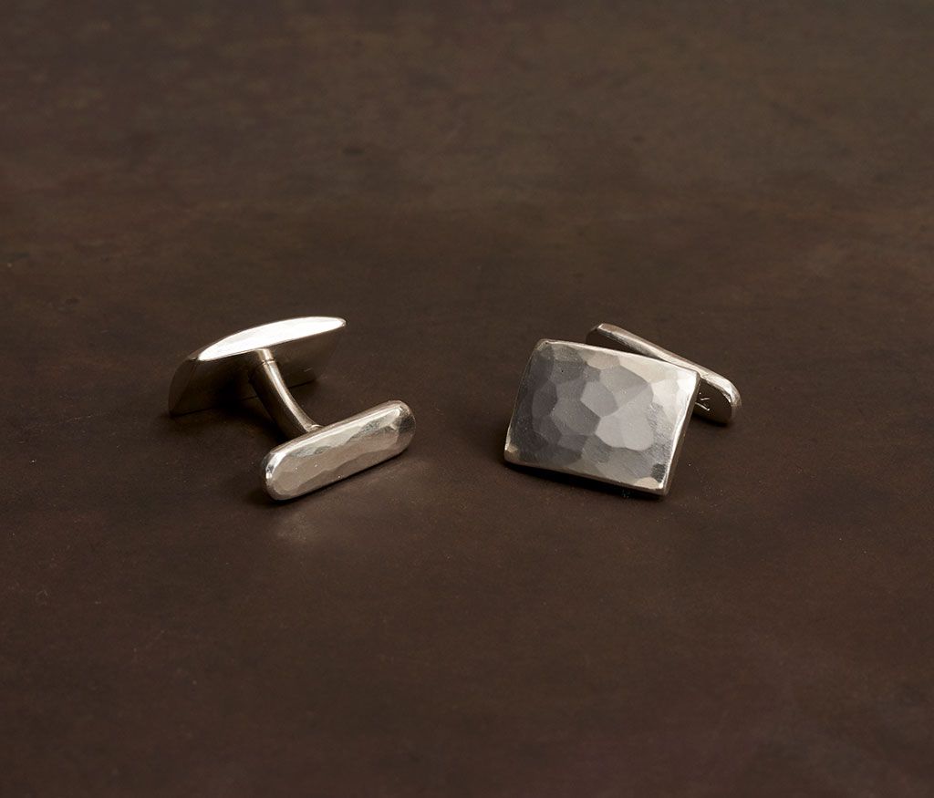 CUFF LINKS