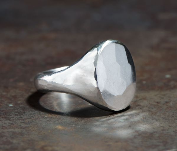 signet ring oval hammered