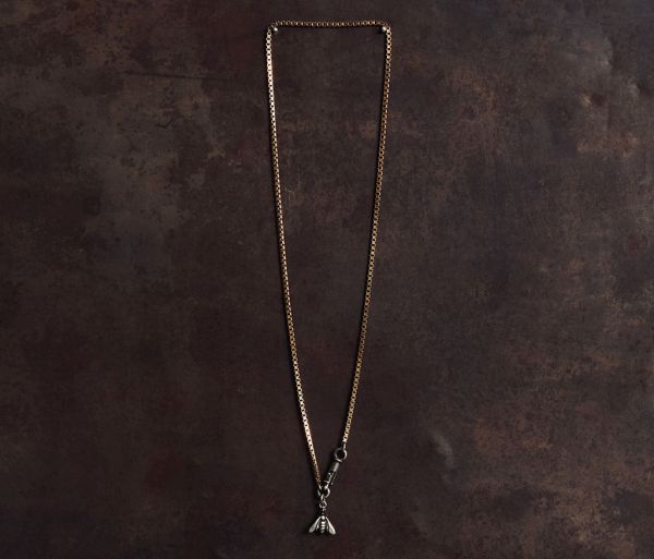 necklace symbol bee silvergold