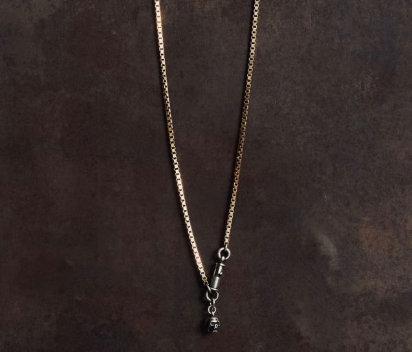 necklace symbol skull silvergold