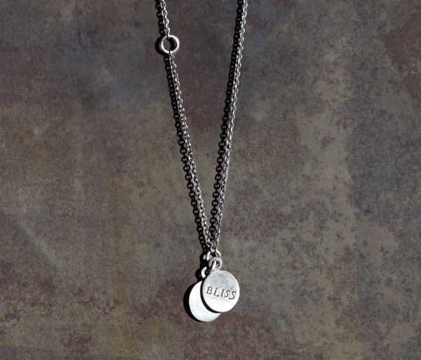 chain mini medallion